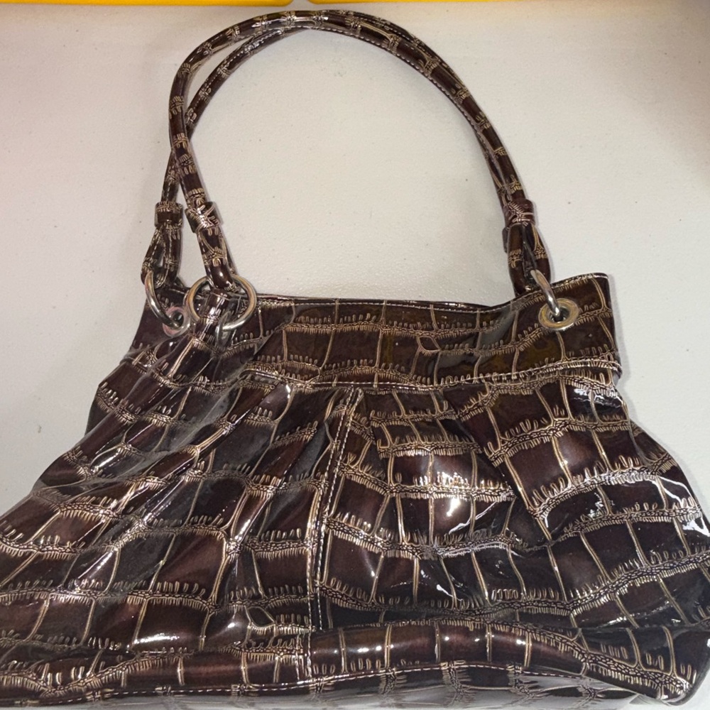 Elegant Brown Crocodile-Embossed Women's Bag